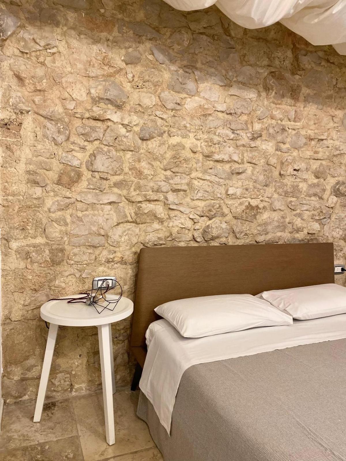 Altrelli Rooms Corato Exterior foto